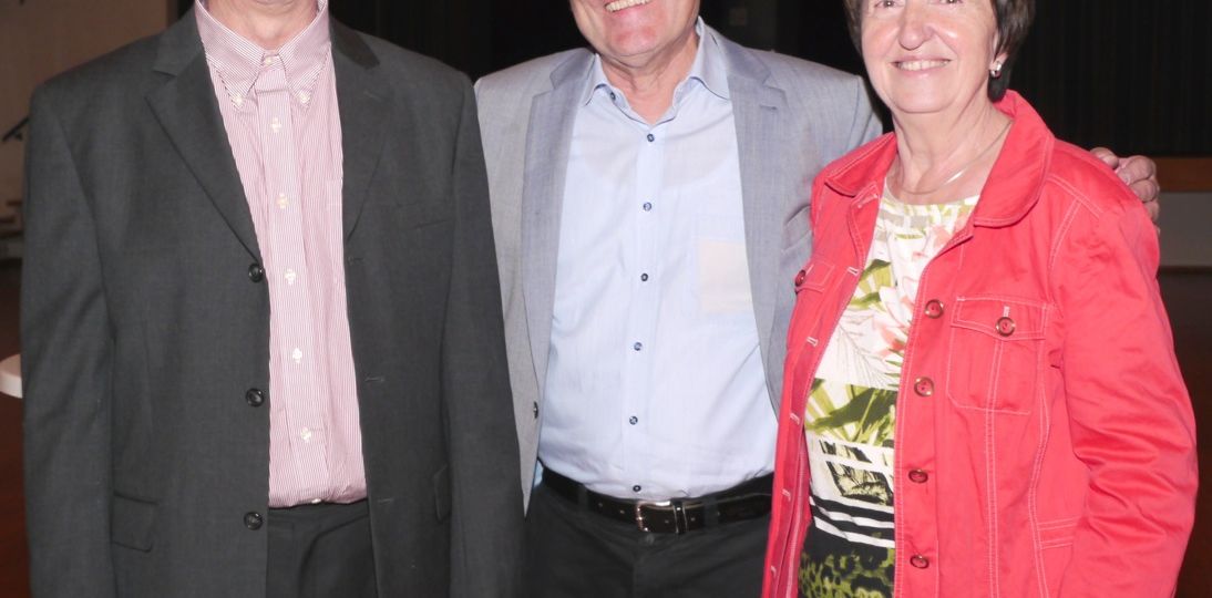 Fred Ritzhaupt mit Josef und Ilse Hofer